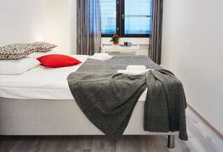 Хостелы Inn Tourist Hotel & Hostel Хельсинки Двухместный номер с 1 кроватью или 2 отдельными кроватями и хорошим видом-1